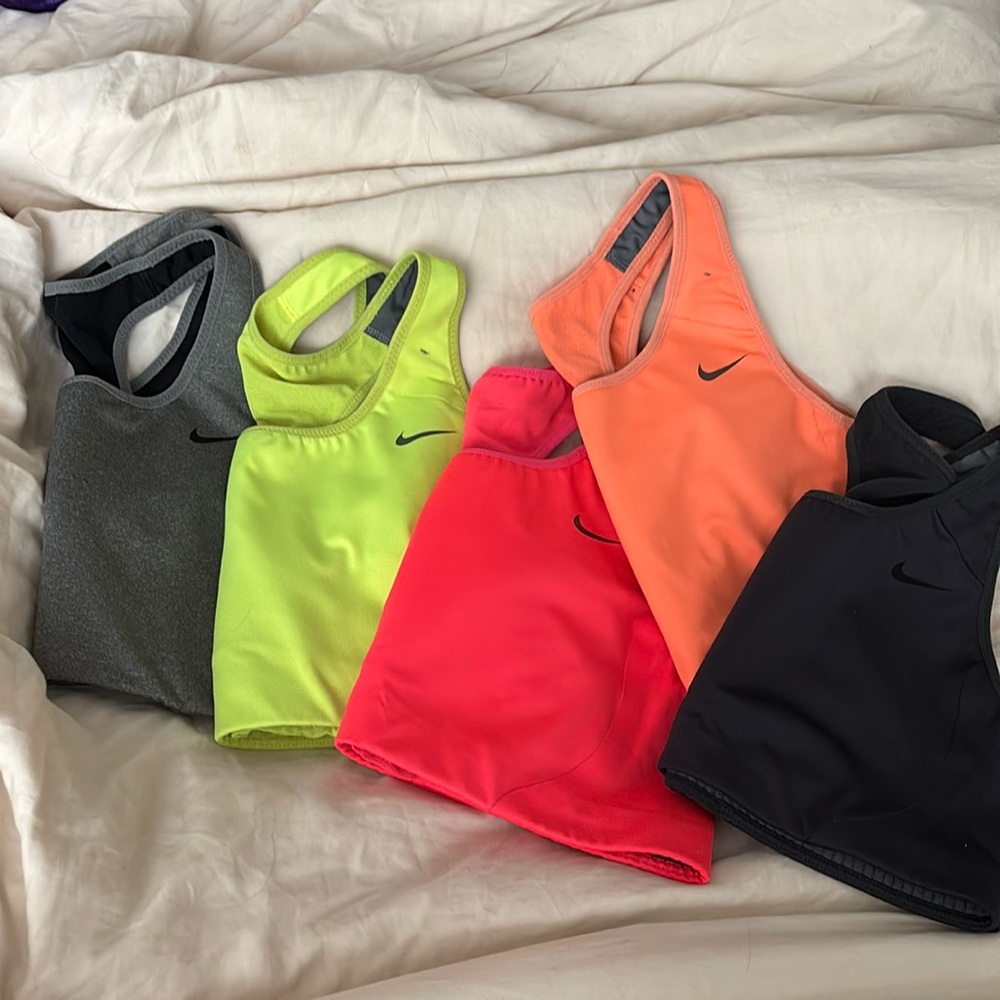 5 Dri-Fit Full Coverage Nike Sports Bras